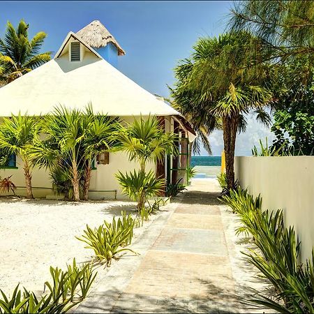 Beach Front House At Puerto Morelos Villa Eksteriør billede